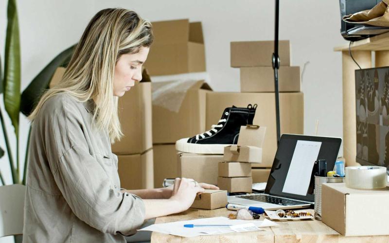 How Listrohub Helps Local Businesses Get Online